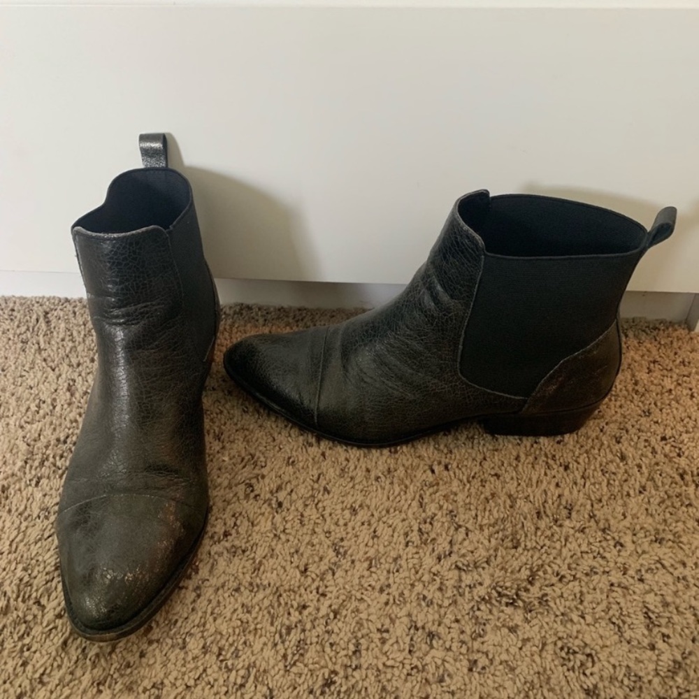 Dolce Vita leather booties